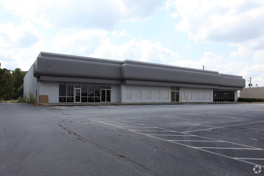 Primary Photo Of 1311 Mount Zion Rd, Morrow Freestanding For Sale