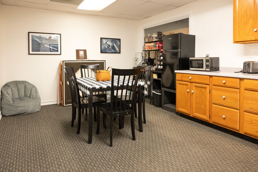 More Photos Of 124 Turnpike St, West Bridgewater Warehouse For Sale