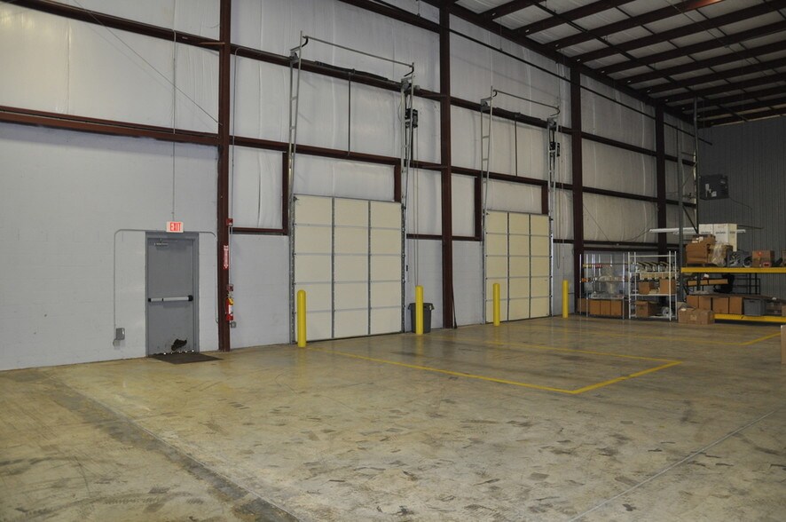 More Photos Of 5100 Rex McLeod Dr, Sanford Manufacturing For Sale