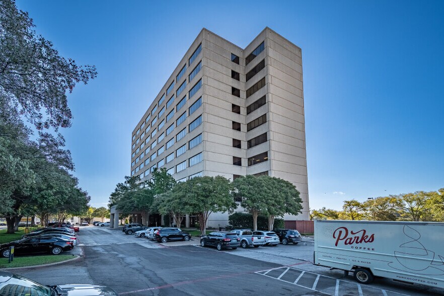 More Photos Of 4100 spring valley Rd, Dallas Loft Creative Space For Lease