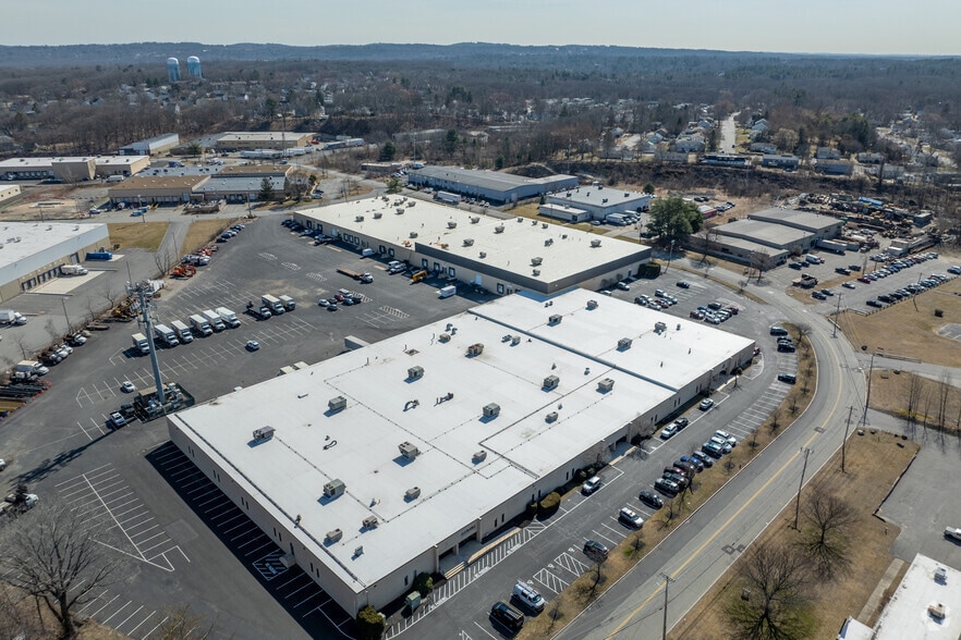 More Photos Of 94-104 Glenn St, Lawrence Manufacturing For Lease