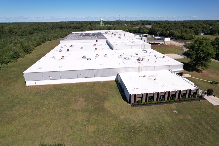 More Photos Of 836-838 N Delsea Dr, Clayton Manufacturing For Sale