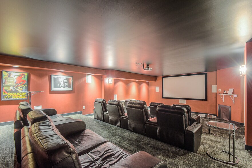 More Photos Of 700 E 8th St, Kansas City Apartments For Lease