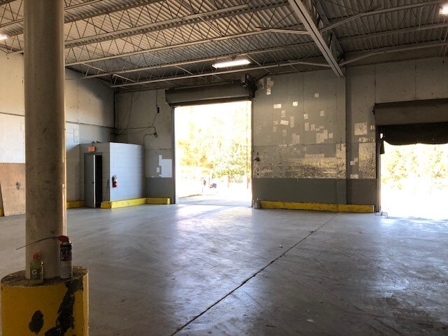 More Photos Of 507 Walker St, Opelika Industrial For Lease