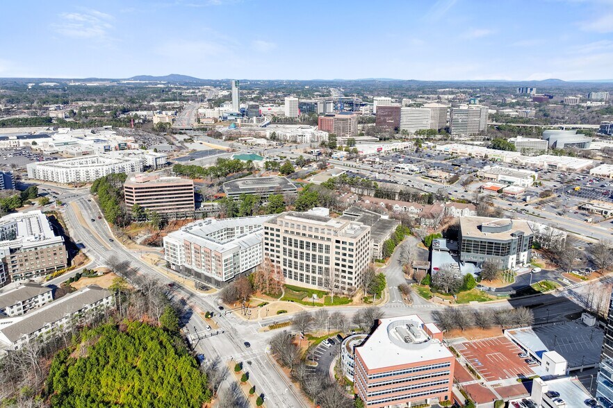 More Photos Of 3225 Cumberland Blvd SE, Atlanta Office For Lease