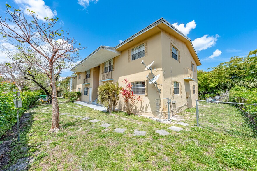 More Photos Of 7523 NW 44th Court, Coral Springs Apartments For Sale