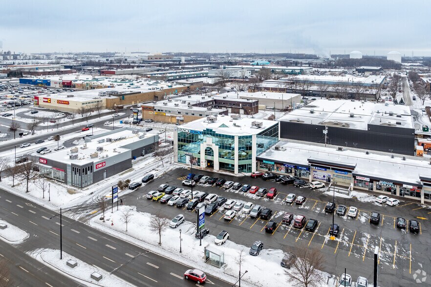 More Photos Of 12905 Rue Sherbrooke E, Montréal Medical For Lease