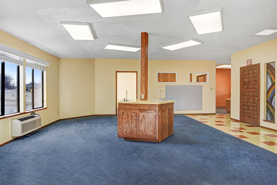 More Photos Of 21 Patten St, Sonoma Office For Sale