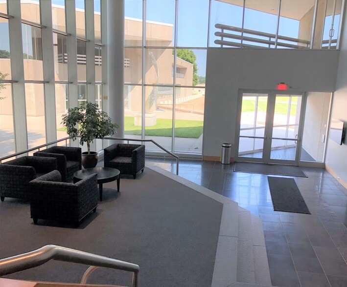 More Photos Of 411 Aviation Way, Frederick Office For Lease