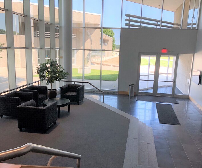 More Photos Of 411 Aviation Way, Frederick Office For Lease