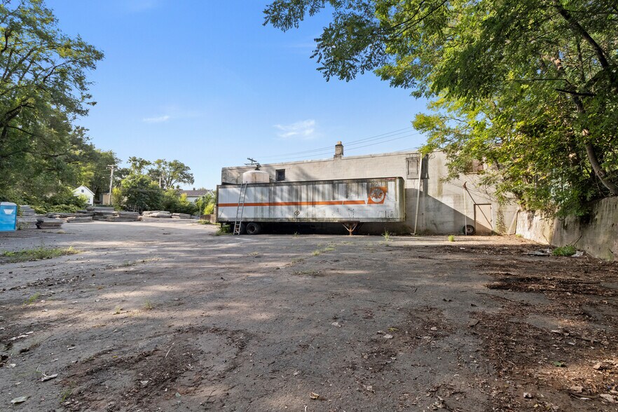 More Photos Of 49 Eddy St, New Haven Warehouse For Lease