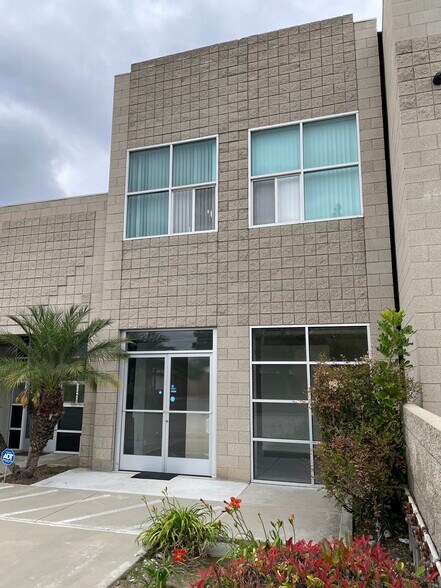 More Photos Of 11819 Goldring Rd, Arcadia Warehouse For Lease