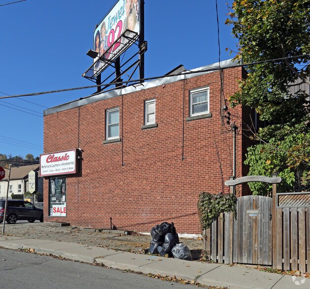 More Photos Of 1809-1813 King St E, Hamilton Storefront Retail Residential For Lease
