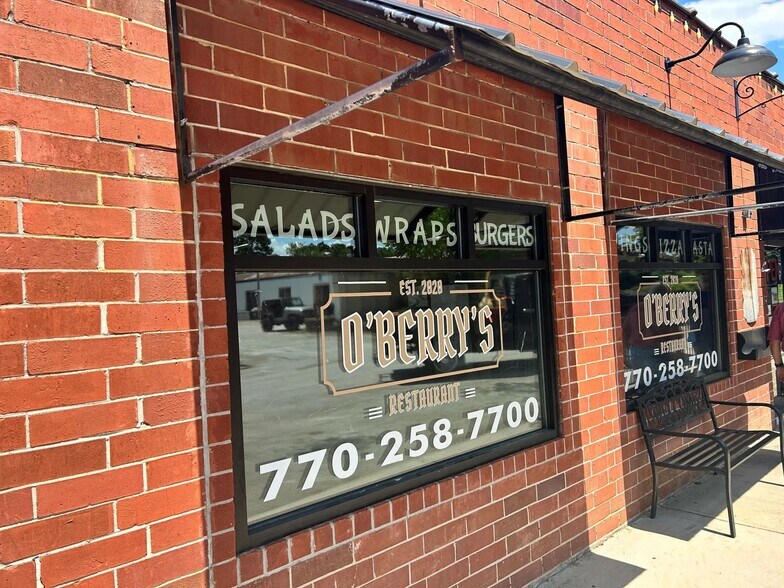 More Photos Of 139 City Hall Ave, Bowdon General Retail For Sale