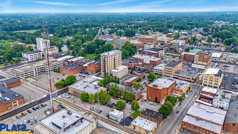 More Photos Of 118 E Market St, Warren Office For Sale