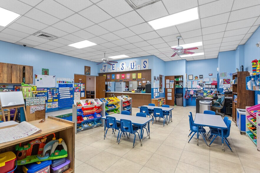 More Photos Of 7875 W McNab Rd, Tamarac Religious Facility For Sale