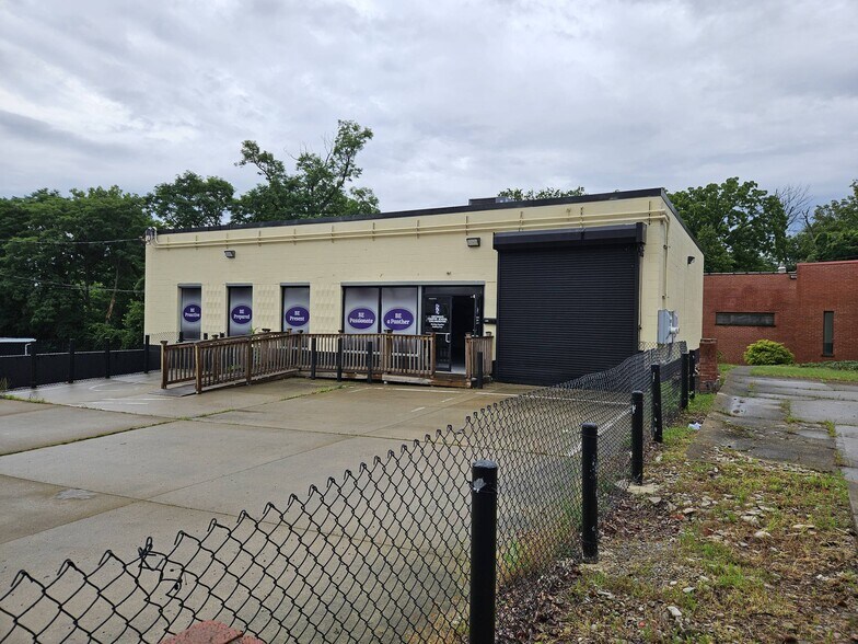 More Photos Of 4000 Reading Rd, Cincinnati Land For Sale