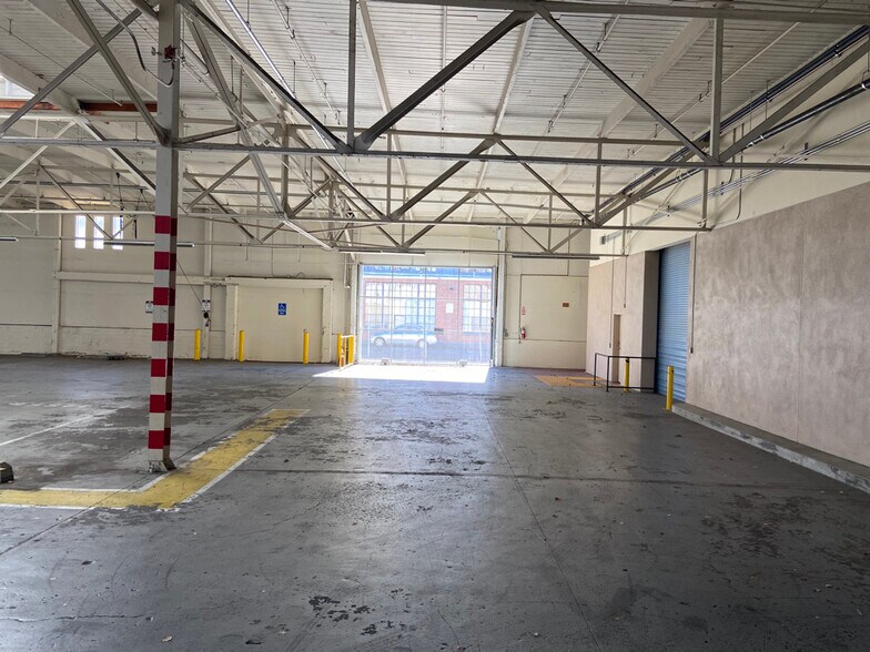 More Photos Of 1251-1259 Park Ave, Emeryville Warehouse For Sale
