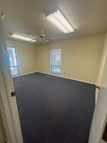 More Photos Of 330 W Bearss Ave, Tampa Medical For Lease