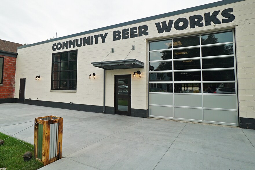 Primary Photo Of 520 7th St, Buffalo Specialty For Lease