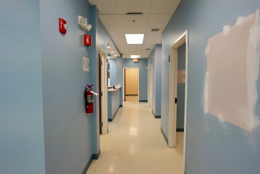 More Photos Of 1340 Belmont St, Brockton Medical For Lease