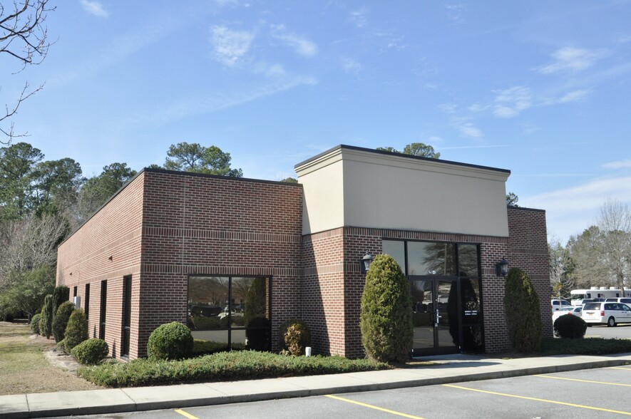 Primary Photo Of 700B Cromwell Dr, Greenville Office For Lease