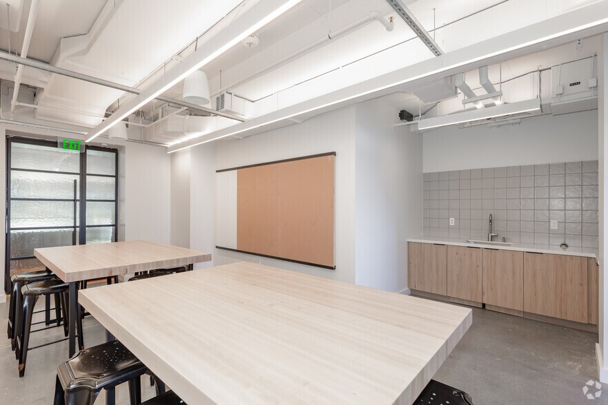 More Photos Of 2025 Fulton Pl, Reston Multifamily For Sale