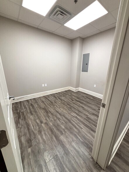 More Photos Of 629 E Forsyth St, Americus Office For Sale