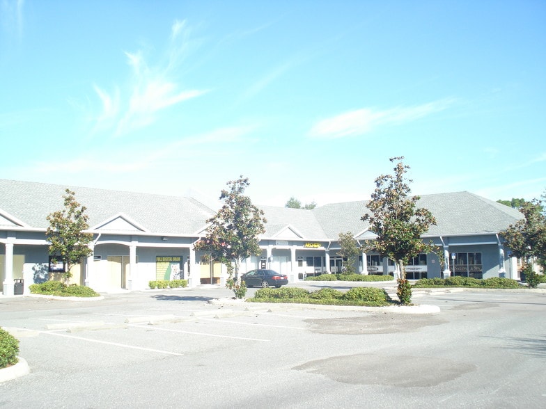 More Photos Of 14506 N Florida Ave, Tampa Unknown For Lease