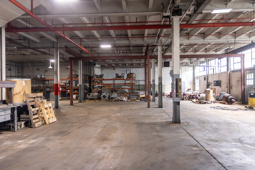 More Photos Of 801 Hazlett Ave, Wheeling Office For Sale