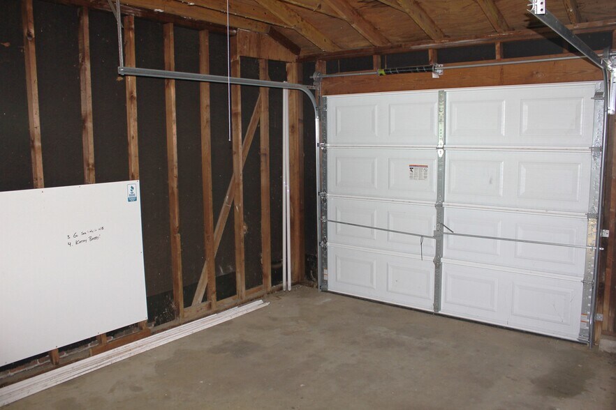 More Photos Of 1402 Rucker Blvd, Enterprise Office For Sale