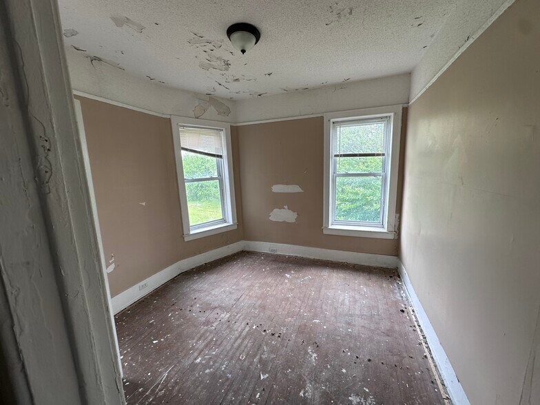 More Photos Of 2360 W Grand Blvd, Detroit Apartments For Sale