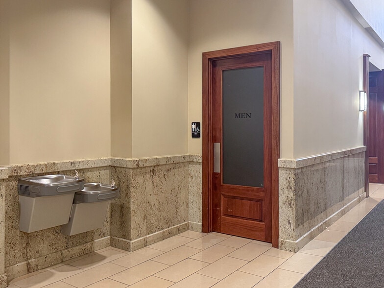 More Photos Of 1776 Legacy Cir, Naperville Medical For Sale