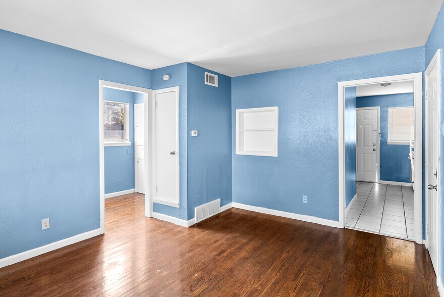 More Photos Of 1177 Linden, Memphis Apartments For Sale