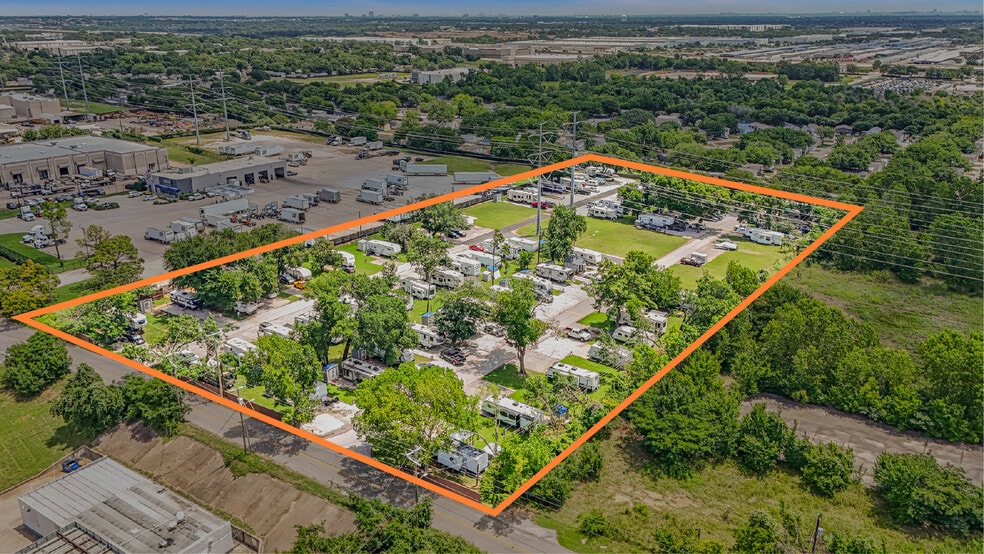 Primary Photo Of 2905 Oakdale rd, Grand Prairie Trailer Camper Park For Sale