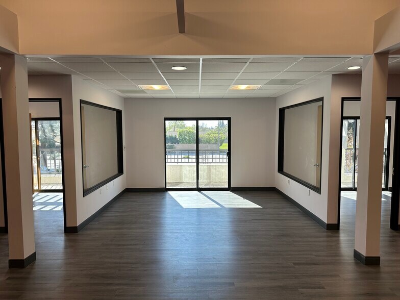 More Photos Of 13017 Artesia Blvd, Cerritos Medical For Sale
