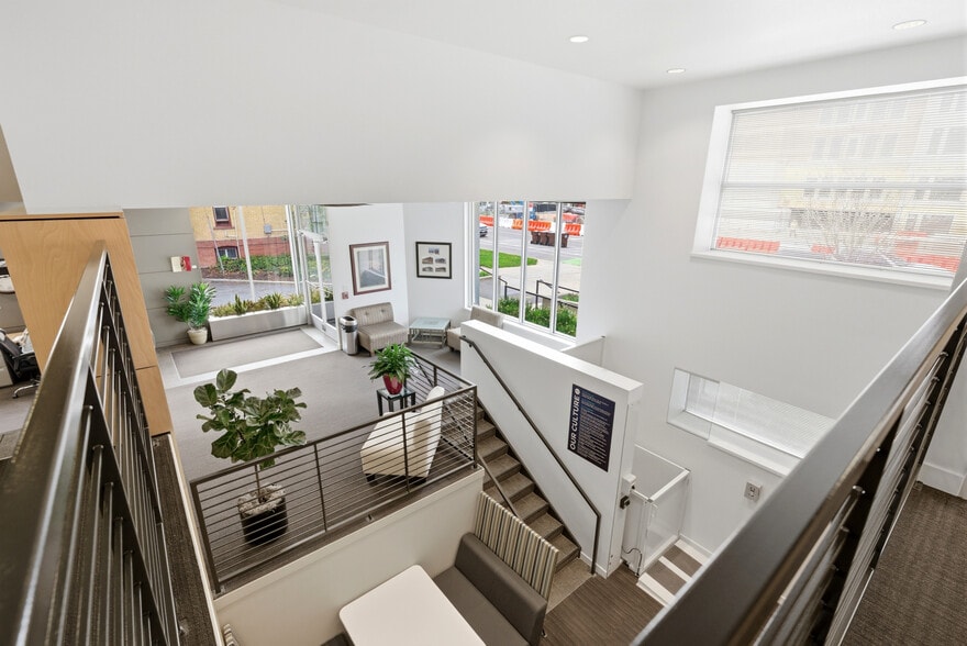 More Photos Of 555 S 300 E, Salt Lake City Office For Sale