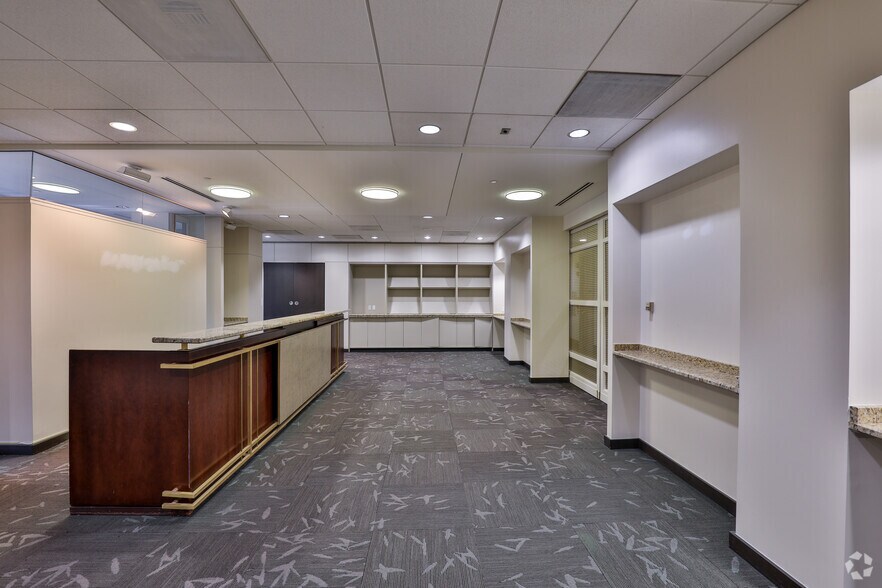 Photo of 8th Floor Ste 800