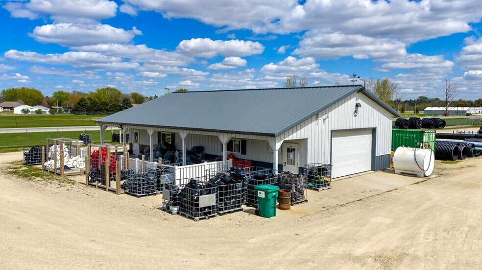 More Photos Of 535 W Main St, Le Roy Industrial For Sale
