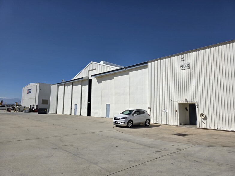 Primary Photo Of 18308 Readiness St, Victorville Airplane Hangar For Lease