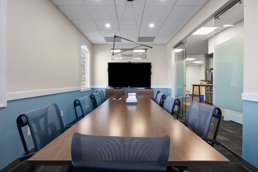 More Photos Of 761B Monroe St, Herndon Office Residential For Lease