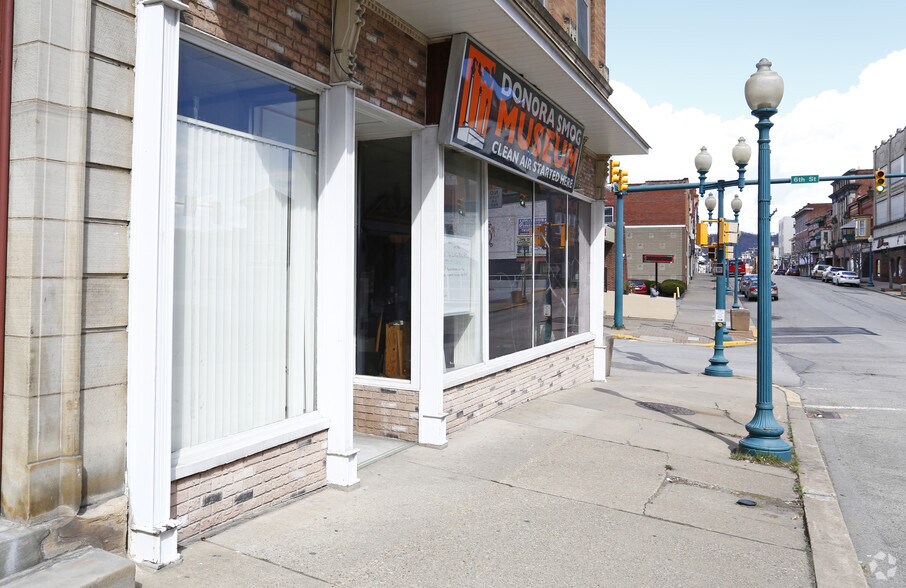 More Photos Of 589-595 Mckean Ave, Donora Storefront Retail Residential For Sale