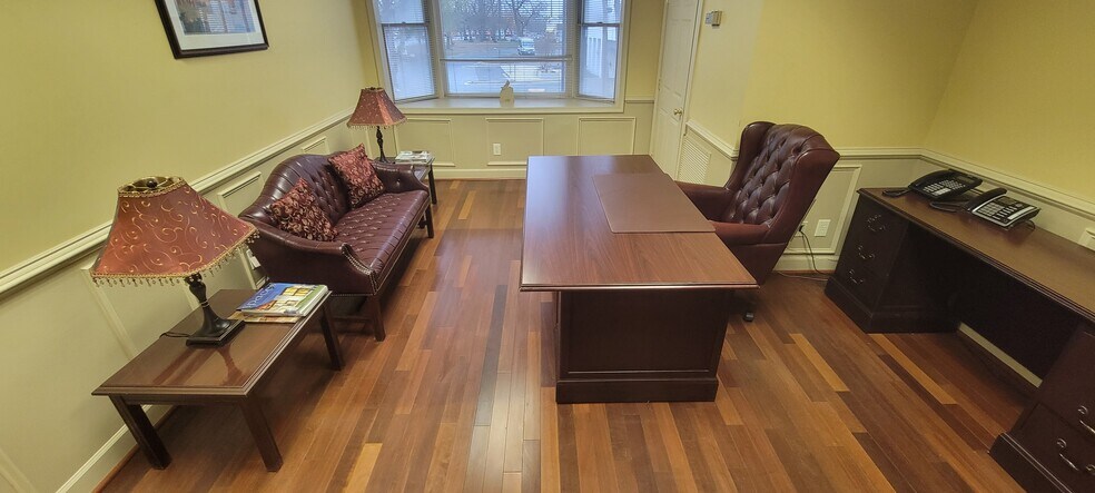 More Photos Of , Silver Spring Office For Sale