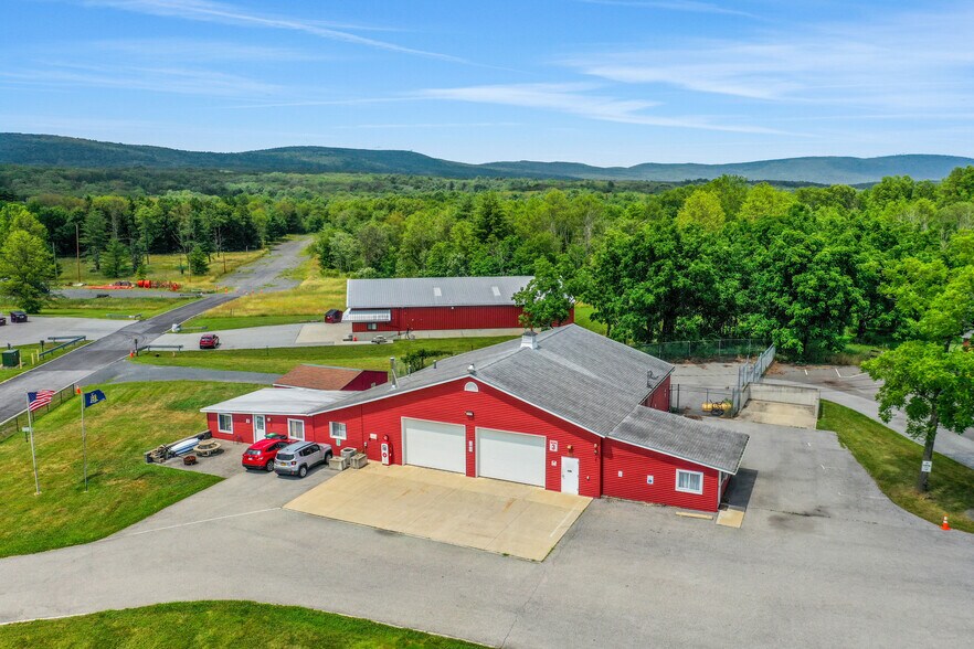More Photos Of 269 Stone Schoolhouse Rd, Bloomingburg Warehouse For Sale