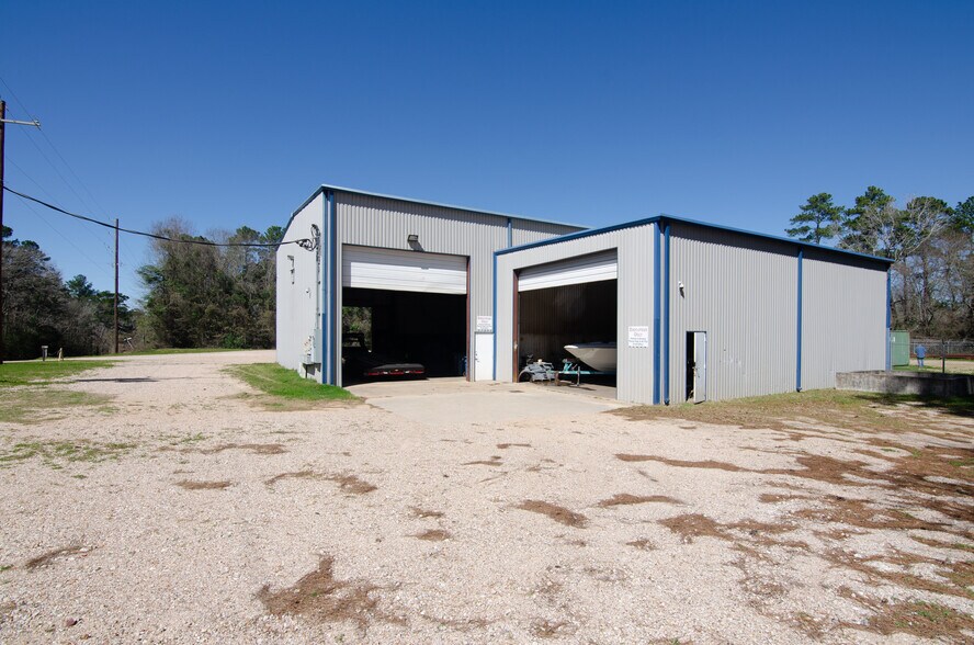 More Photos Of 9730 Shepard Hill Rd, Willis Warehouse For Sale