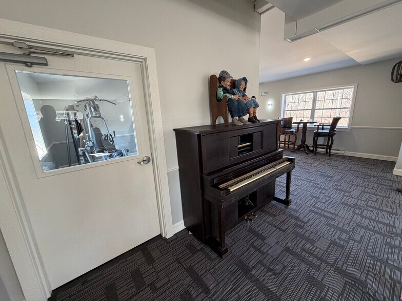 More Photos Of 43850 US 6, Wyalusing Apartments For Sale