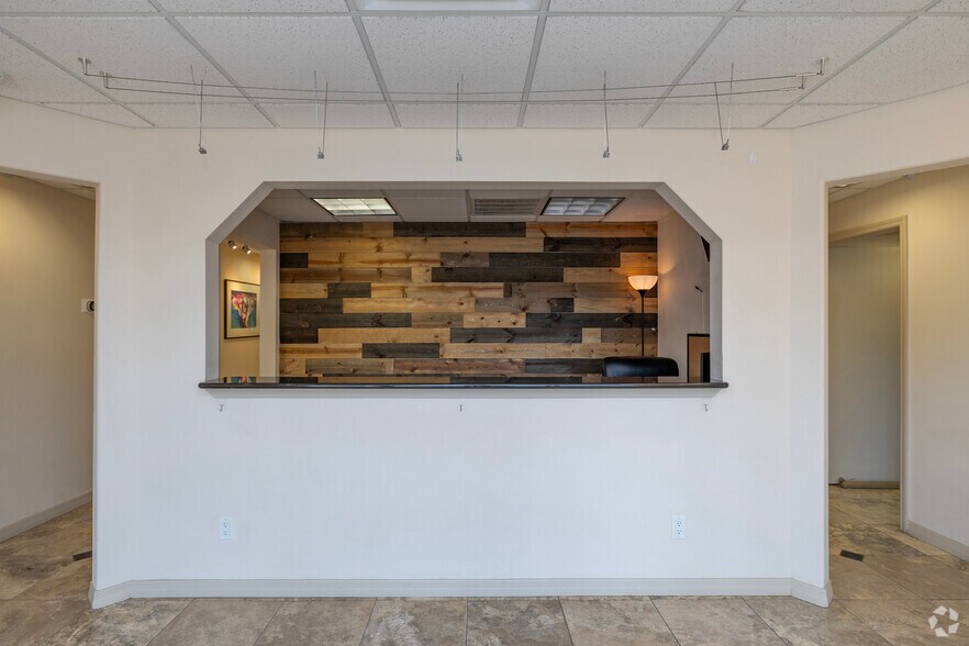 More Photos Of 5001 Lemon St W, Tampa Office For Lease