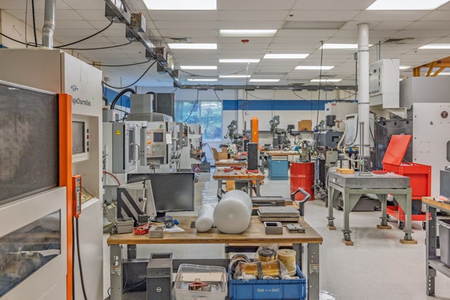 More Photos Of 230 Sardis Rd, Asheville Distribution For Sale