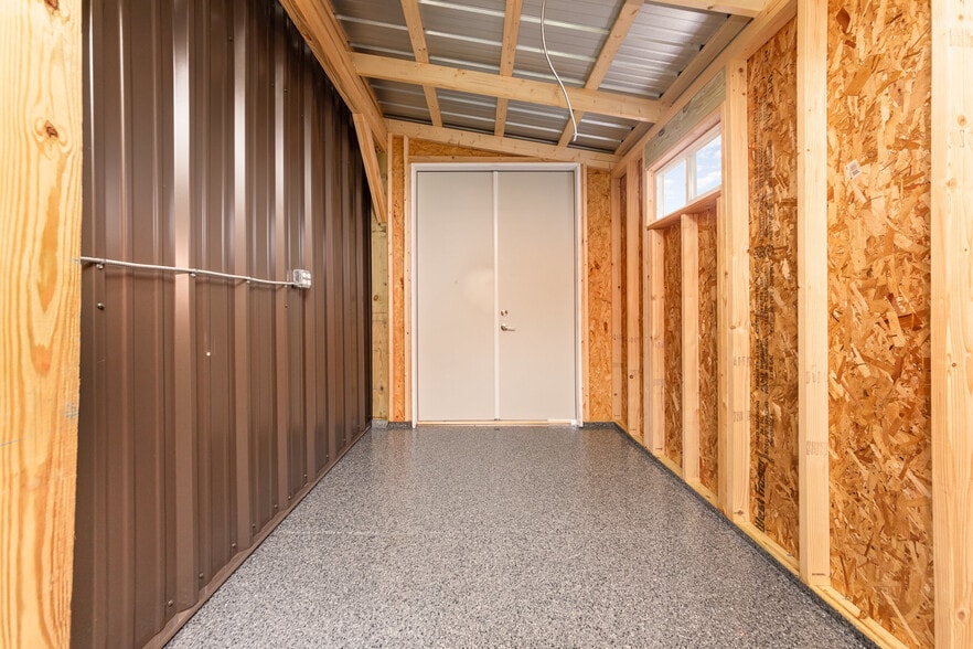 More Photos Of 1875 New Bridge Rd, Mineral Showroom For Sale