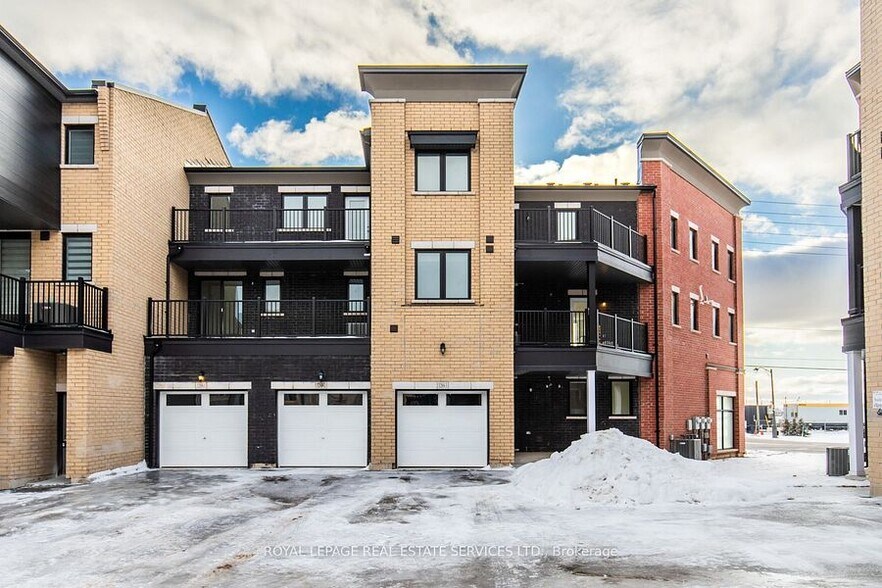 More Photos Of 3289 Sixth Line, Oakville General Retail For Lease